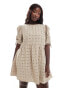 Фото #1 товара ASOS DESIGN Curve ruched sleeve smock mini in natural check print