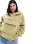 Only Curve high neck fleece in sage green M - фото #1