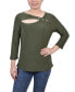 ფოტო #1 პროდუქტის Petite 3/4 Sleeve Cutout Top