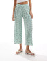 Фото #5 товара ASOS DESIGN plisse wide trouser culottes in green ditsy