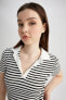 Футболка Defacto Fitted Striped Polo Neck A0380ax23sm