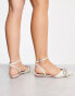 Фото #4 товара ASOS DESIGN Wide Fit Lavish pointed flats with faux pearl bow trim in ivory