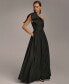 Фото #7 товара Women's One-Shoulder Bow Gown