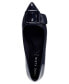 ფოტო #4 პროდუქტის Women's Kalea Pointed Toe Buckle Flats