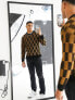 Фото #3 товара New Look relaxed fit checkerboard jumper in brown