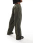 Фото #2 товара Tommy Jeans parachute pants in khaki green