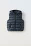 Water-repellent extra light hooded gilet