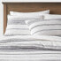 Фото #1 товара King Cotton Woven Stripe Duvet Cover & Sham Set White/Navy - Threshold