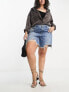 Фото #4 товара Levi's Plus 501 90's shorts in mid wash blue