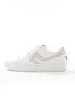 Фото #4 товара Levi's Swift leather trainer in white with cream backtab