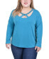 ფოტო #1 პროდუქტის Plus Size Long Sleeve Jeweled Neck Top