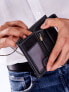Фото #9 товара Мужское портмоне кожаное коричневое вертикальное на кнопках с цепочкой Portfel-CE-PR-2901-BIC.77-ciemny brzowy	Factory Price