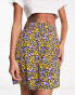 Pieces mini side split skirt in purple ditsy floral Violett mit Ditsy-Muster, XS - EU 34 - фото #4