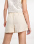 Фото #2 товара Pull&Bear paperbag waist shorts in sand