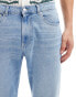 Фото #4 товара Tommy Jeans Ryan regular straight jeans in light wash