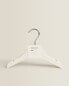 Фото #9 товара Pack of wooden baby hangers (pack of 3)