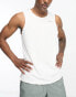 Фото #4 товара Nike Running Miler Dri-Fit tank in white