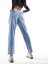 Фото #2 товара New Look waist enhance mom jeans in medium wash blue