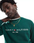 Фото #1 товара Tommy Hilfiger Regular Fit Sweatshirt in Green Blue