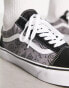 Фото #2 товара Vans Old Skool trainers in paisley grey