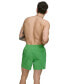 ფოტო #2 პროდუქტის Men's Diamond Pintuck Performance 5" Volley Shorts