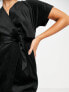 Фото #4 товара Closet London kimono sleeve velvet midi dress with wrap tie in black