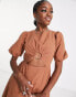 Фото #8 товара The Frolic cut-out detail puff sleeve midaxi dress in coconut shell brown