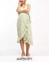 Фото #1 товара Vero Moda Maternity wrap front midi skirt in green florals