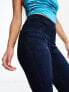 Фото #7 товара Spanx ankle grazer jean-ish leggings in blue