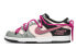 Фото #2 товара 【定制球鞋】 Nike Dunk Low FZBB 甜心果酱 礼盒 低帮 板鞋 女款 黑灰粉 / Кроссовки Nike Dunk Low CW1590-100