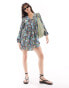 Pieces v-neck smock mini dress in blue ditsy floral Blau mit Blumendruck, M - EU 38 - фото #4