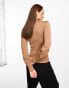 Фото #4 товара River Island puff sleeve knit top with button detail in camel