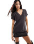 Фото #2 товара River Island v neck t-shirt in dark grey