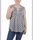 ფოტო #1 პროდუქტის Petite Sleeveless Knit Y-neck Top