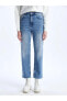 Фото #3 товара LCW Jeans Straight Fit Kadın Jean Pantolon