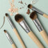 EcoTools Brush Daily Defined Eye Kit 1 St. pinsel für Frauen Kosmetikpinsel für Eyeliner 1 St. + Kosmetikpinsel für Lidschatten 4 St. + Dose