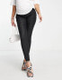 Фото #4 товара ASOS DESIGN Maternity ultimate skinny jeans in coated black