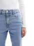 Pieces Kelly high waisted straight leg jeans in light blue Голубой, W28 L30 - фото #3