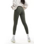 Фото #4 товара In The Style high waisted ribbed leggings in khaki