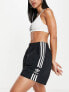 Фото #3 товара adidas Originals three stripe oversized shorts in black