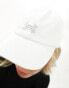 Under Armour Blitzing Adjustable cap in white