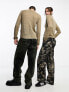 Фото #14 товара COLLUSION Unisex open stitch knitted crewneck in taupe