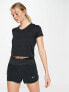 Фото #2 товара Nike Running V neck t-shirt in black