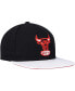 ფოტო #3 პროდუქტის Men's Black, White Chicago Bulls Hardwood Classics Wear Away Visor Snapback Hat