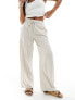 Фото #1 товара Noisy May Petite loose fit linen mix trouser in oatmeal