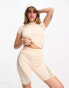 Фото #4 товара Miss Selfridge – Eng geschnittenes T-Shirt in Apricot mit Netzstoffeinsatz, Kombiteil