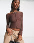 Фото #1 товара COLLUSION hole slash neck long sleeve top in chocolate