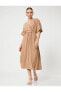 Фото #3 товара Платье женское Koton Oversize Midi с поясом и V-образным вырезом