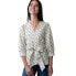 ფოტო #1 პროდუქტის Women's Puff Sleeve Wrap Top