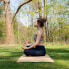 Фото #4 товара Navaris Yogamatte aus Kork rutschfeste Matte - Yoga Sportmatte Fitnessmatte mit Tragegurt - 183x61x0,5cm Fitness Gymnastikmatte - Schadstofffrei